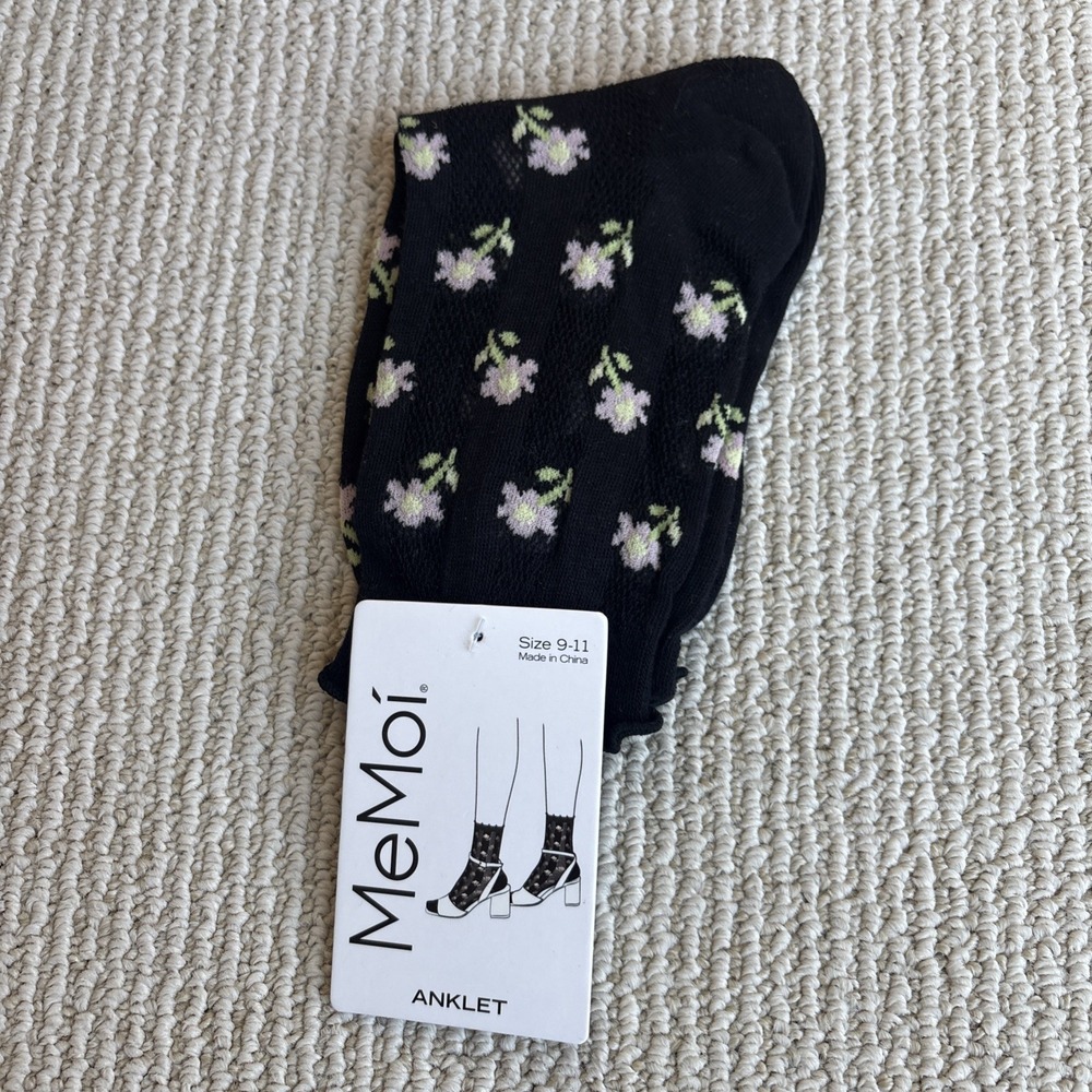 MeMoi WOMEN Women's Ditsy Floral  Anklet Sock 9-11 NEW